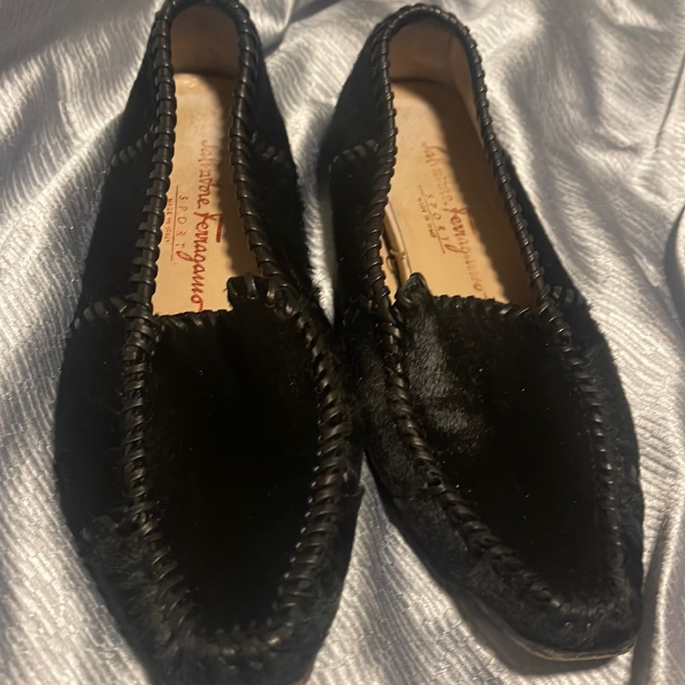 AUTHENTIC Salvatore Ferragamo leather cowhide mules